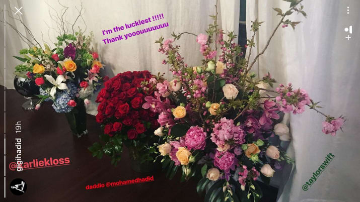 Taylor Swift là người khôn khéo, đáng yêu nhất showbiz, điều được chứng minh chỉ qua danh sách này - Ảnh 5. Taylor Swift là người khôn khéo, đáng yêu nhất showbiz, điều được chứng minh chỉ qua danh sách này - Ảnh 5.