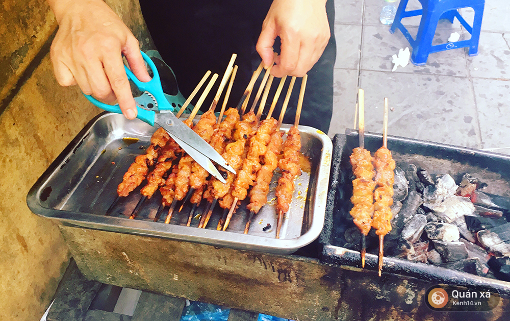 Thịt xiên nướng thì quá quen rồi, đi thử ngay sụn nướng sần sật các bạn ơi! - Ảnh 5. Thịt xiên nướng thì quá quen rồi, đi thử ngay sụn nướng sần sật các bạn ơi! - Ảnh 5.