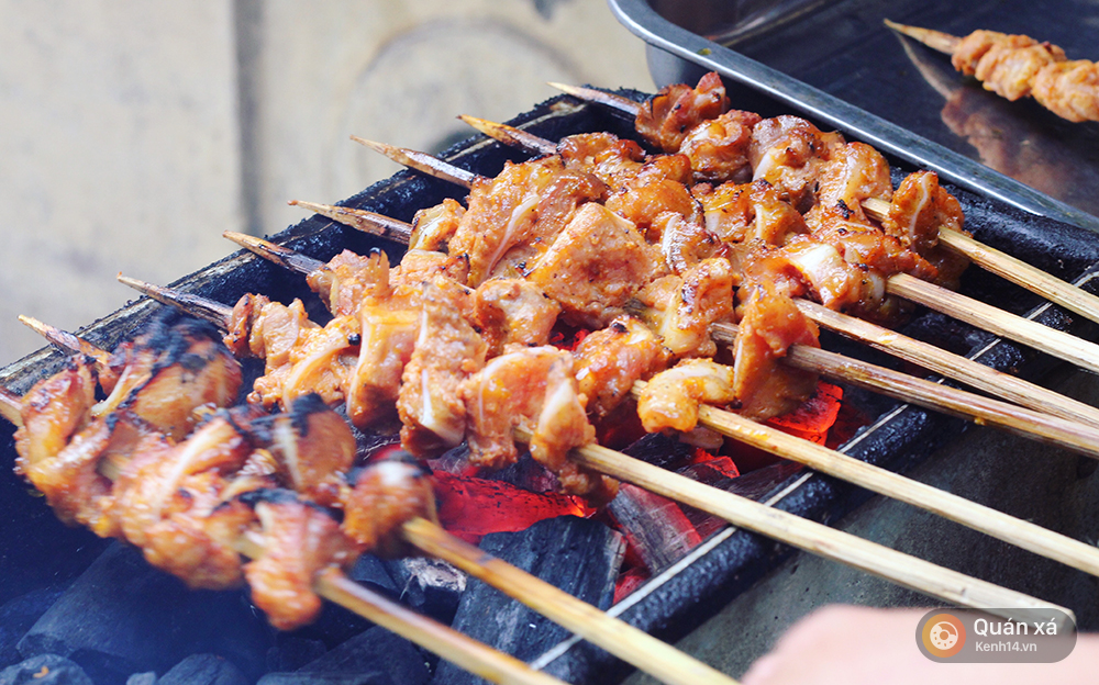 Thịt xiên nướng thì quá quen rồi, đi thử ngay sụn nướng sần sật các bạn ơi! - Ảnh 9. Thịt xiên nướng thì quá quen rồi, đi thử ngay sụn nướng sần sật các bạn ơi! - Ảnh 9.