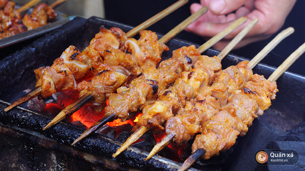 Thịt xiên nướng thì quá quen rồi, đi thử ngay sụn nướng sần sật các bạn ơi! - Ảnh 3. Thịt xiên nướng thì quá quen rồi, đi thử ngay sụn nướng sần sật các bạn ơi! - Ảnh 3.