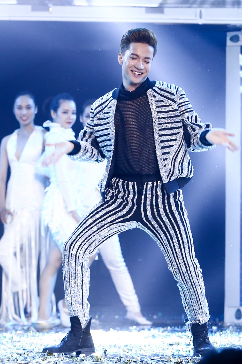 S.T bị loại khỏi The Remix: Team Mai Tiến Dũng thắng không thuyết phục! - Ảnh 2. S.T bị loại khỏi The Remix: Team Mai Tiến Dũng thắng không thuyết phục! - Ảnh 2.