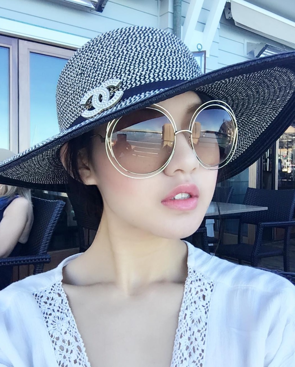 Đang khuấy đảo Instagram Hội con nhà giàu Việt Nam: tiểu thư con nhà buôn siêu xe, lột xác từ 96kg - Ảnh 9. Đang khuấy đảo Instagram Hội con nhà giàu Việt Nam: tiểu thư con nhà buôn siêu xe, lột xác từ 96kg - Ảnh 9.