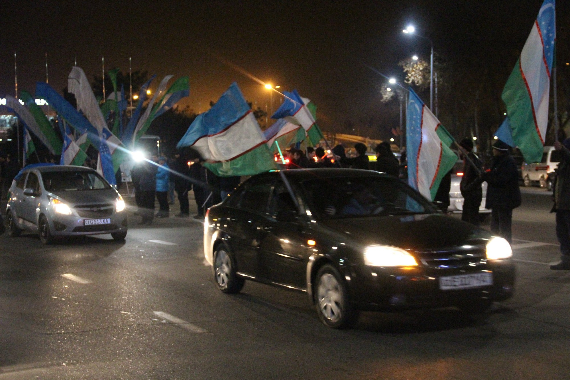 Những sự trùng hợp thú vị giữa màn đón người hùng 2 đội U23 Việt Nam và Uzbekistan về nước - Ảnh 9. Những sự trùng hợp thú vị giữa màn đón người hùng 2 đội U23 Việt Nam và Uzbekistan về nước - Ảnh 9.