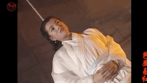 Clip: Muôn kiểu đu dây của Tiểu Long Nữ qua từng phiên bản? Ấn tượng nhất vẫn là cô cô của Vu Chính! - Ảnh 12. Clip: Muôn kiểu đu dây của Tiểu Long Nữ qua từng phiên bản? Ấn tượng nhất vẫn là cô cô của Vu Chính! - Ảnh 12.