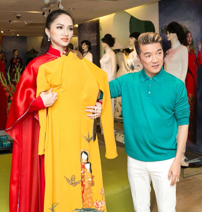 Câu nói xúc động của Hương Giang gửi Mr Đàm sau khi đăng quang Hoa hậu: Anh yên tâm, em không thay đổi gì đâu - Ảnh 2. Câu nói xúc động của Hương Giang gửi Mr Đàm sau khi đăng quang Hoa hậu: Anh yên tâm, em không thay đổi gì đâu - Ảnh 2.