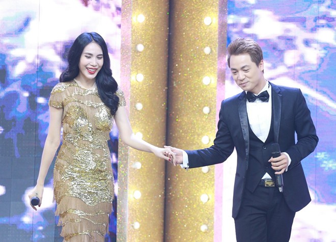 Hơn chục năm sau, các cặp song ca huyền thoại Vpop thể hiện lại hit của mình có gì khác trước? - Ảnh 18. Hơn chục năm sau, các cặp song ca huyền thoại Vpop thể hiện lại hit của mình có gì khác trước? - Ảnh 18.