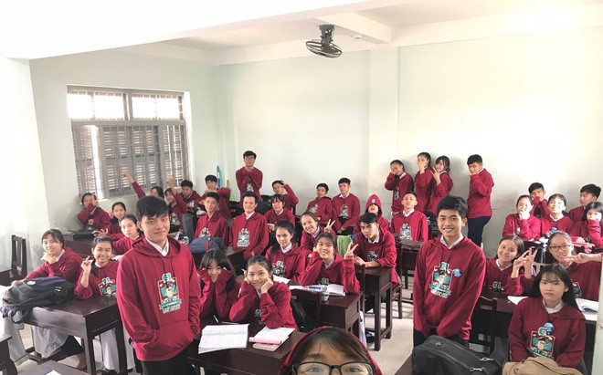 Khi bạn phải chụp ảnh thẻ nhưng không quên mình là người có thần thái sang chảnh bẩm sinh - Ảnh 7. Khi bạn phải chụp ảnh thẻ nhưng không quên mình là người có thần thái sang chảnh bẩm sinh - Ảnh 7.