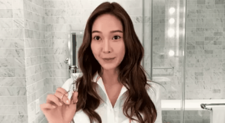 Tưởng nghịch cho vui hóa ra đây là 5 bí kíp làm đẹp “đáng giá” của sao Hàn, ai xem xong cũng gật gù khen hay - Ảnh 1. Tưởng nghịch cho vui hóa ra đây là 5 bí kíp làm đẹp “đáng giá” của sao Hàn, ai xem xong cũng gật gù khen hay - Ảnh 1.