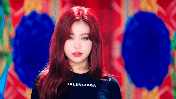 (G)I-DLE tung MV trở lại chỉ sau 3 tháng ra mắt, hứa hẹn là tân binh nữ đáng gờm nhất 2018 - Ảnh 2. (G)I-DLE tung MV trở lại chỉ sau 3 tháng ra mắt, hứa hẹn là tân binh nữ đáng gờm nhất 2018 - Ảnh 2.