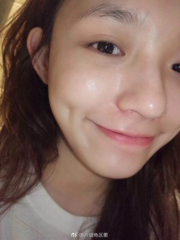 Bị chê tiều tụy, kém sắc, Mỹ nhân ngư Lâm Duẫn phản pháo bằng loạt ảnh mặt mộc đẹp cực phẩm - Ảnh 7.