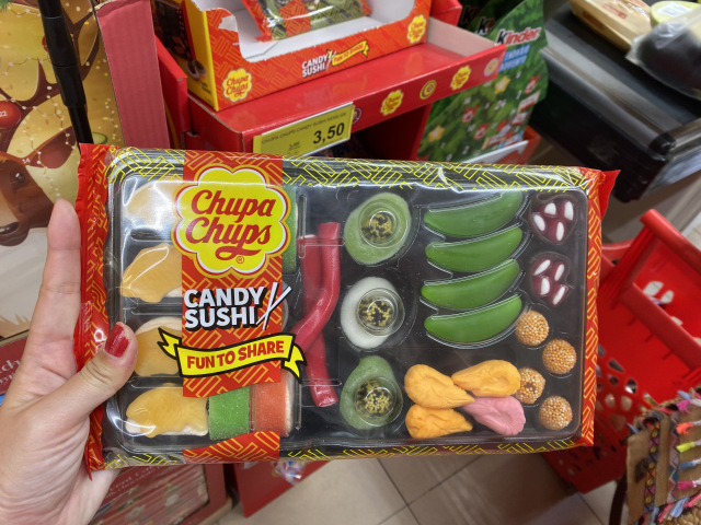 Món kẹo sushi của Chupa Chups đang “gây lú” trên diện rộng: trông cute nhưng chẳng lẽ ăn vào có vị… hải sản? - Ảnh 1.