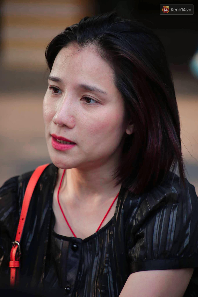 Hoa hậu Diễm Hương, MC Cát Tường và nhiều đồng nghiệp đến viếng đám tang cố nghệ sĩ Lê Bình - Ảnh 14.
