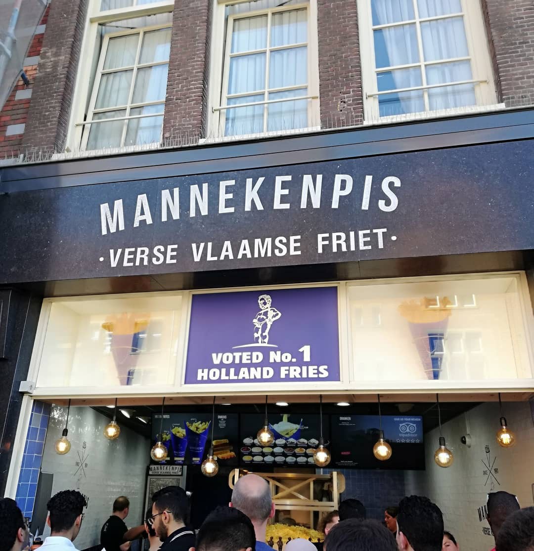 “Chịu thương chịu khó” như Minh Hằng: Lặn lội sang Amsterdam để… ăn và ăn, xếp hàng dài cả trăm người cũng đợi bằng được! - Ảnh 4. “Chịu thương chịu khó” như Minh Hằng: Lặn lội sang Amsterdam để… ăn và ăn, xếp hàng dài cả trăm người cũng đợi bằng được! - Ảnh 4.