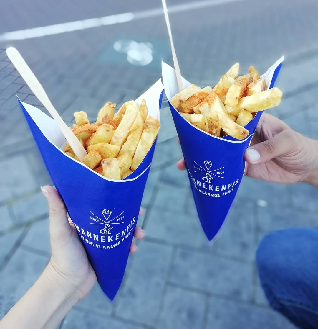“Chịu thương chịu khó” như Minh Hằng: Lặn lội sang Amsterdam để… ăn và ăn, xếp hàng dài cả trăm người cũng đợi bằng được! - Ảnh 8. “Chịu thương chịu khó” như Minh Hằng: Lặn lội sang Amsterdam để… ăn và ăn, xếp hàng dài cả trăm người cũng đợi bằng được! - Ảnh 8.
