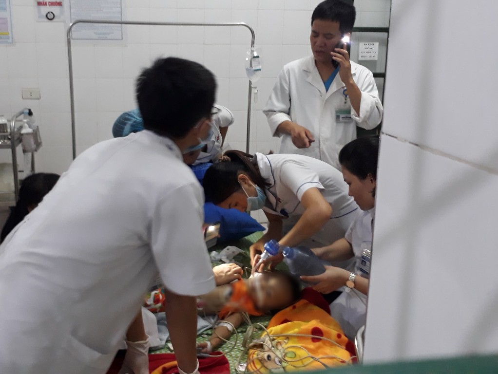 Bé gái 22 tháng tuổi bị chó hàng xóm sổng chuồng cắn tử vong - Ảnh 1. Bé gái 22 tháng tuổi bị chó hàng xóm sổng chuồng cắn tử vong - Ảnh 1.