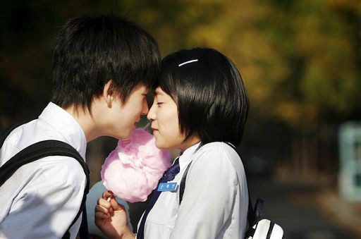 Mổ xẻ công thức của phim giáo dục giới tính Việt Nam: Siêu Quậy Có Bầu hao hao Sex Education và Tuổi Nổi Loạn? - Ảnh 7. Mổ xẻ công thức của phim giáo dục giới tính Việt Nam: Siêu Quậy Có Bầu hao hao Sex Education và Tuổi Nổi Loạn? - Ảnh 7.
