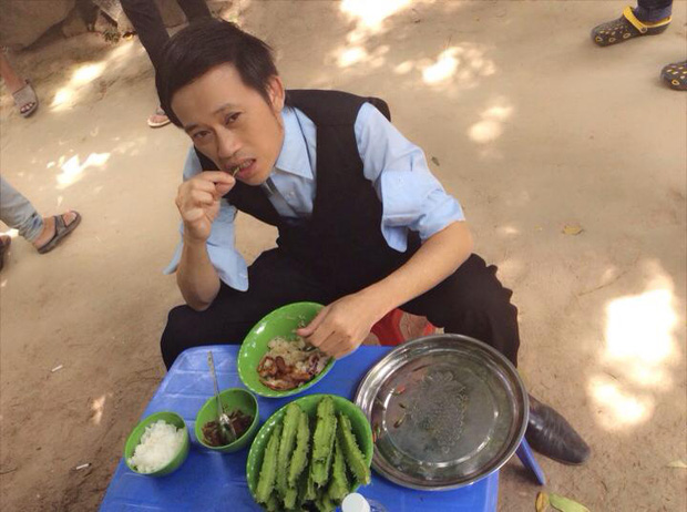 Ai như nghệ sĩ Hoài Linh: Người mơ không được, anh lại kêu khổ khi ở khách sạn 5 sao vì quá mê... cá khô và nước mắm - Ảnh 4. Ai như nghệ sĩ Hoài Linh: Người mơ không được, anh lại kêu khổ khi ở khách sạn 5 sao vì quá mê... cá khô và nước mắm - Ảnh 4.