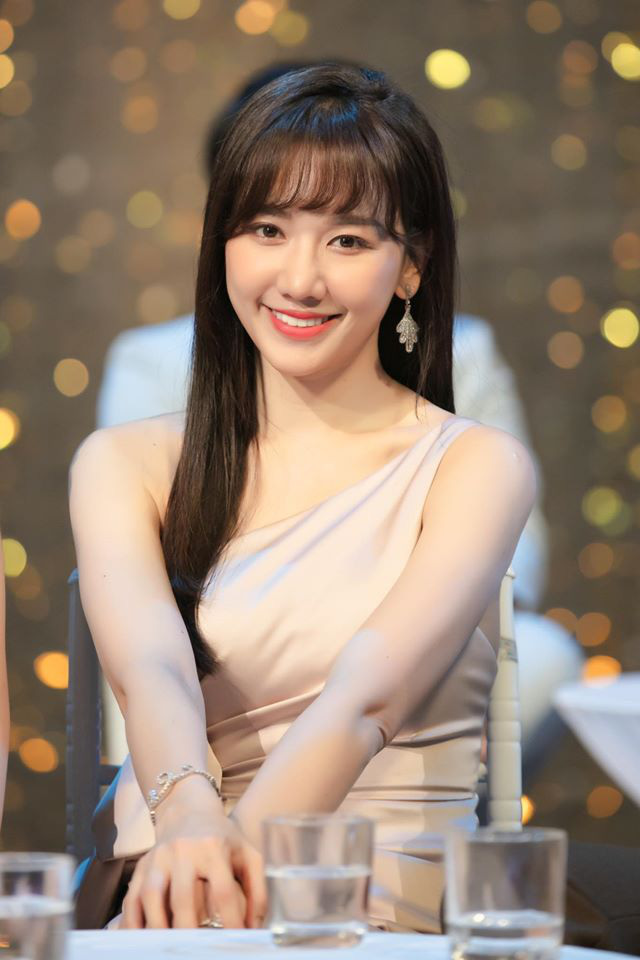 Hari Won tiết lộ chiêu bái bai đàn ông mình không thích sau buổi hẹn đầu tiên, Trường Giang tiếp lời ngay và luôn! - Ảnh 4. Hari Won tiết lộ chiêu bái bai đàn ông mình không thích sau buổi hẹn đầu tiên, Trường Giang tiếp lời ngay và luôn! - Ảnh 4.