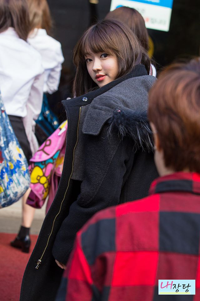 Blogger chuyên đăng ảnh chưa chỉnh sửa của idol Kpop: Chị đại HyunA bị dìm thê thảm, riêng hội mỹ nam BTS vẫn điển trai ngời ngời! - Ảnh 15. Blogger chuyên đăng ảnh chưa chỉnh sửa của idol Kpop: Chị đại HyunA bị dìm thê thảm, riêng hội mỹ nam BTS vẫn điển trai ngời ngời! - Ảnh 15.