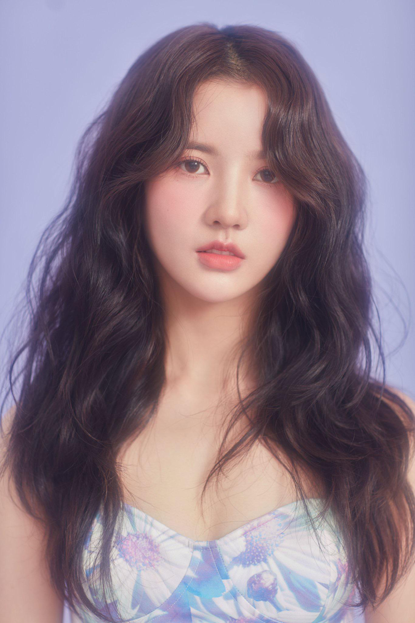 Số phận nữ idol Kpop đến từ girlgroup vô danh trong show Trung siêu hot