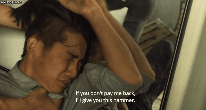 RÒM: Lời cảnh tỉnh về một xã hội bại hoại do “số đề”, nơi trẻ con cùng quẫn bởi khát vọng đổi đời của người lớn - Ảnh 7. RÒM: Lời cảnh tỉnh về một xã hội bại hoại do “số đề”, nơi trẻ con cùng quẫn bởi khát vọng đổi đời của người lớn - Ảnh 7.