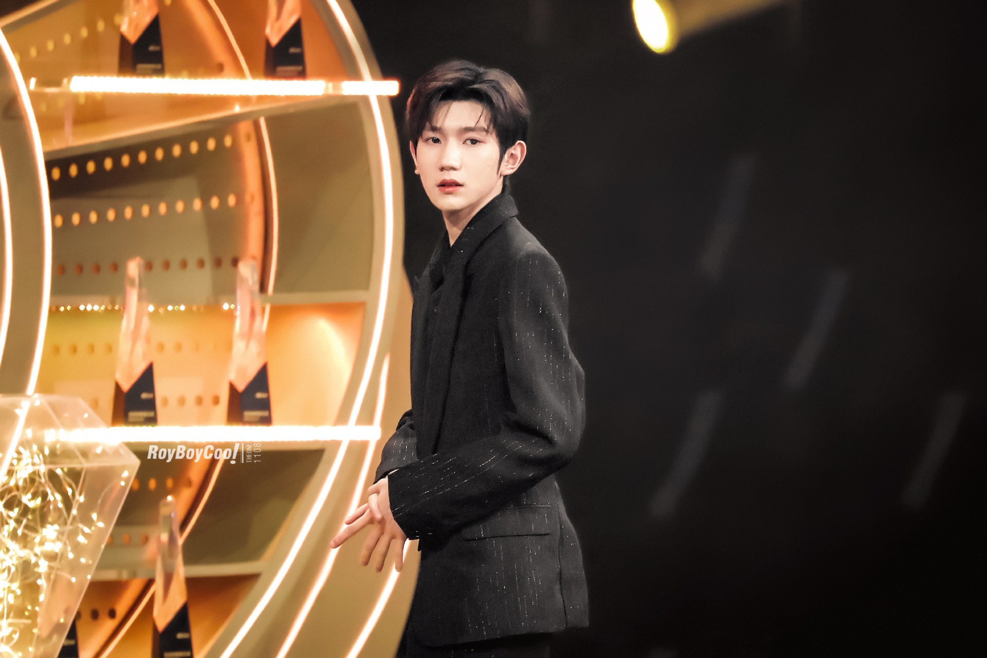 Khung H Nh Hot Nh T Weibo H M Nay D Ng T D Ng M Ch B Ng L M N N V Ng Nguy N B Nh Nh