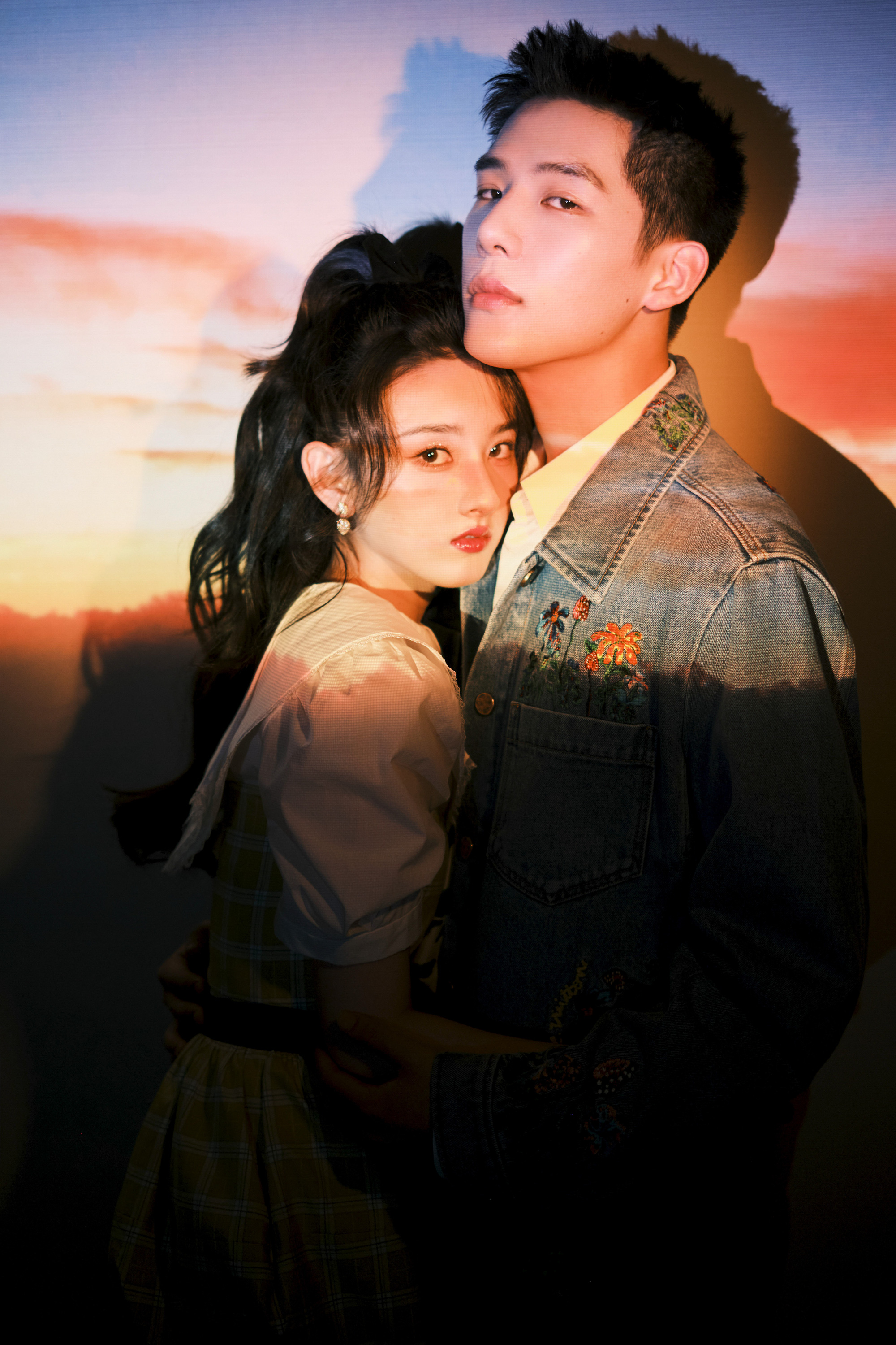 Cặp đôi hot nhất mùng Na Tra Tống Tổ Nhi đang hẹn hò với nam thần đam mỹ hint lộ rõ