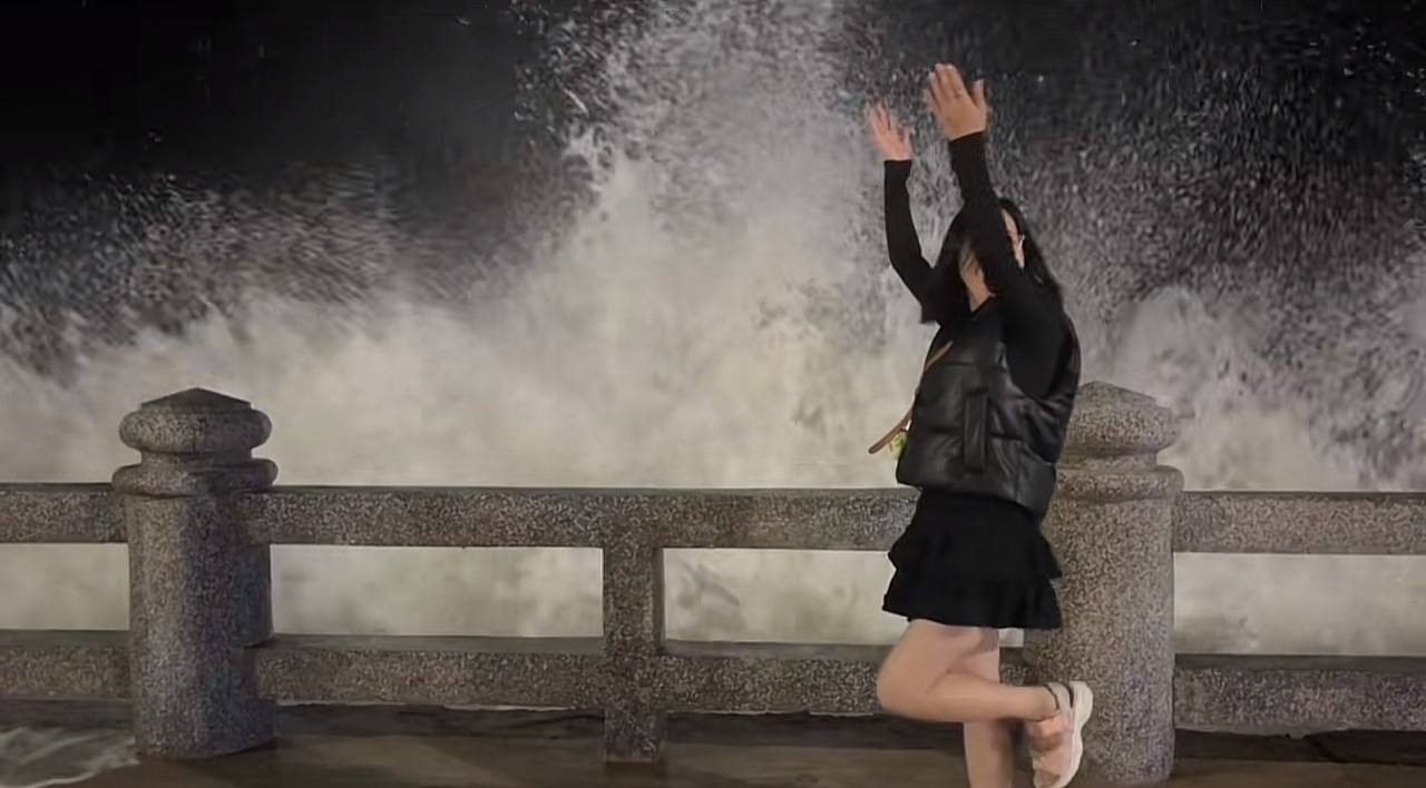 Đừng tưởng đây là điểm check in hot nhất lúc này ở Nha Trang thật ra tiềm ẩn rủi ro không ngờ