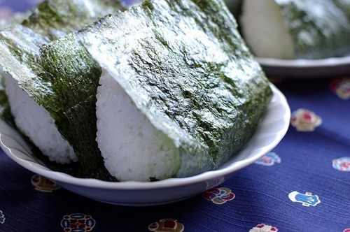 Onigiri - "Bánh mì thịt" của người Nhật Bản 1