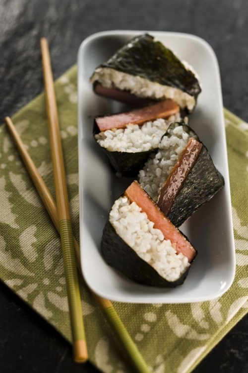 Onigiri - "Bánh mì thịt" của người Nhật Bản 6