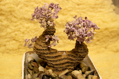 Tận dụng bìa các-tông làm cây bonsai độc đáo 5