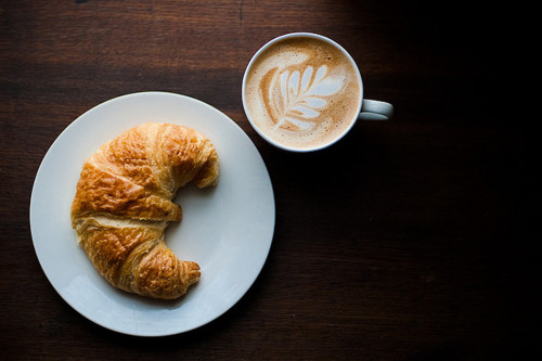 Cuộc hành trình thú vị của chiếc bánh Croissant 5