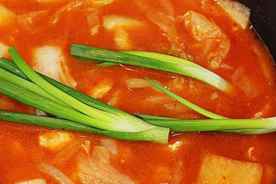 Công thức canh kimchi cay nồng đã ăn là mê 5
