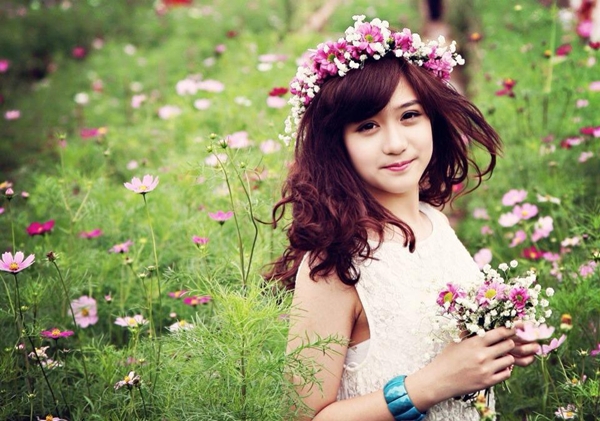 Ngỡ ngàng hot girl Việt giản dị mà cực dễ thương khi mặc quân phục 16 Ngỡ ngàng hot girl Việt giản dị mà cực dễ thương khi mặc quân phục 16