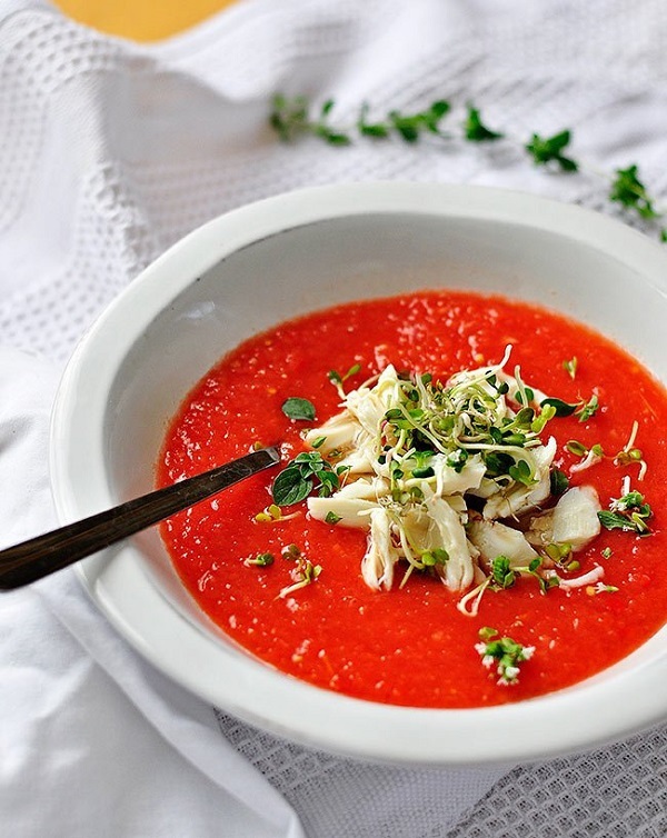 Tập tành nấu súp cà chua lạnh lừng danh của Tây Ban Nha 3