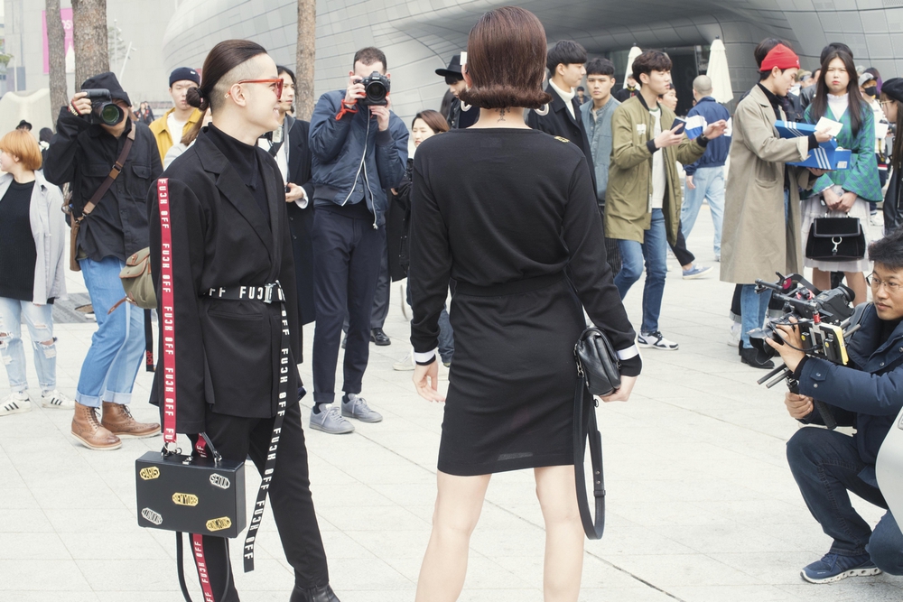 Tóc Tiên và Kelbin Lei xung trận Seoul Fashion Week với phong cách chất lừ - Ảnh 6.