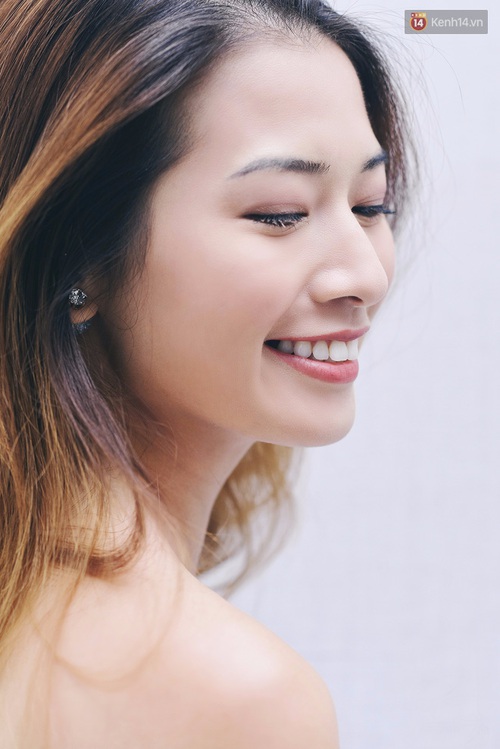 Clip: Cùng blogger Phương Ly khám phá các công dụng và cách dùng mascara thật chuẩn - Ảnh 9. Clip: Cùng blogger Phương Ly khám phá các công dụng và cách dùng mascara thật chuẩn - Ảnh 9.