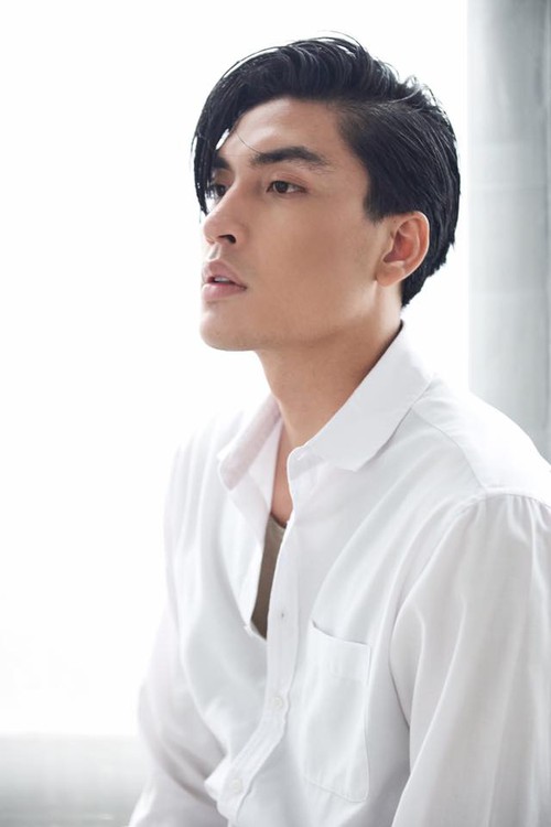Trước khi là người mẫu, Trần Quang Đại từng đỗ 2 trường ĐH và biết 2 ngoại ngữ - Ảnh 4. Trước khi là người mẫu, Trần Quang Đại từng đỗ 2 trường ĐH và biết 2 ngoại ngữ - Ảnh 4.