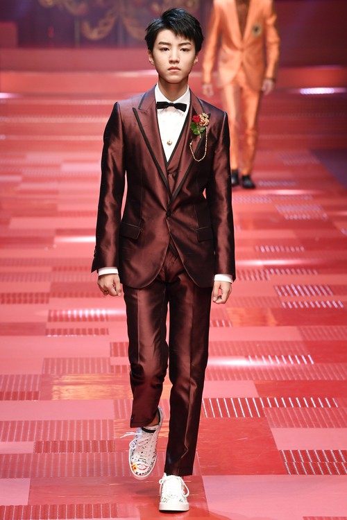 Sàn diễn Dolce&Gabbana thành Đại hội mỹ nam, nổi nhất là Mario Maurer và Vương Tuấn Khải! - Ảnh 5.