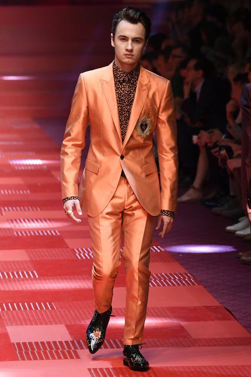 Sàn diễn Dolce&Gabbana thành Đại hội mỹ nam, nổi nhất là Mario Maurer và Vương Tuấn Khải! - Ảnh 6.