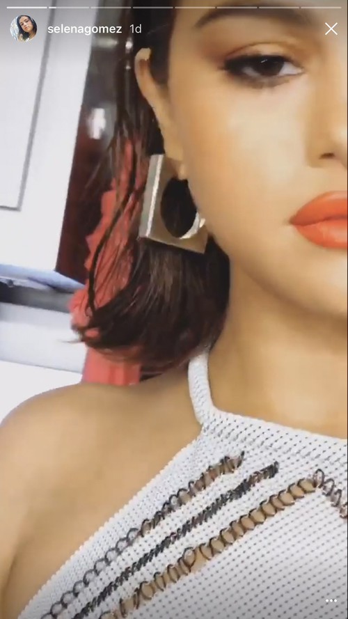 Chỉ là ảnh hậu trường, Selena Gomez đã siêu lộng lẫy dưới bàn tay chuyên gia trang điểm gốc Việt - Ảnh 6.