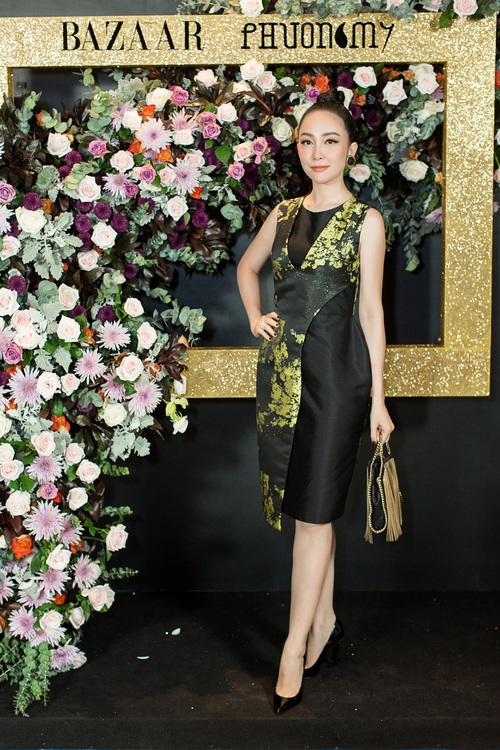 Hoàng Ku môi hồng chẳng kém các nàng Hậu, Kim Lý lịch lãm điển trai tại show diễn NTK Phương My - Ảnh 8. Hoàng Ku môi hồng chẳng kém các nàng Hậu, Kim Lý lịch lãm điển trai tại show diễn NTK Phương My - Ảnh 8.