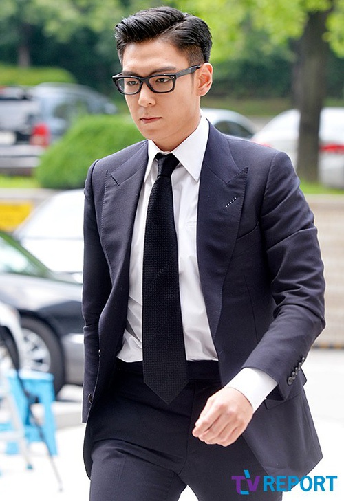 Tưởng scandal đã kết thúc, bạn gái cũ bất ngờ tố T.O.P mới là người dụ dỗ hút cần sa - Ảnh 2. Tưởng scandal đã kết thúc, bạn gái cũ bất ngờ tố T.O.P mới là người dụ dỗ hút cần sa - Ảnh 2.