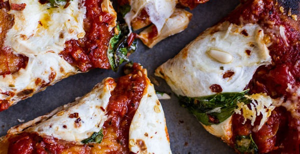 Cách làm pizza rán montanara “chính hiệu” từ bếp trưởng Ý