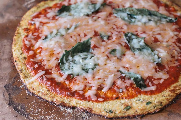 Cách làm bánh pizza low-carb cho bạn cần giảm cân - Ảnh 9.