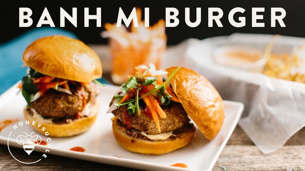 Món mới cần thử ngay: burger mang vị bánh mì Việt - Ảnh 3.