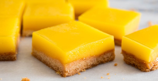 Lemon bars – món bánh chanh vàng óng như ánh mặt trời