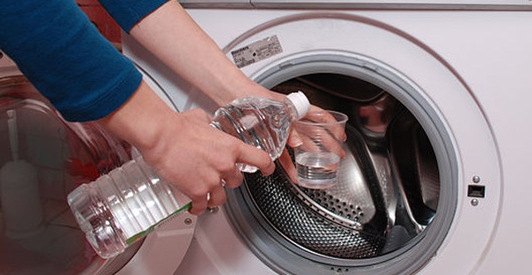 Cách làm sạch máy giặt nhà ai cũng phải biết