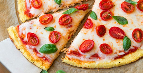 Cách làm bánh pizza mà không cần một tí bột nào