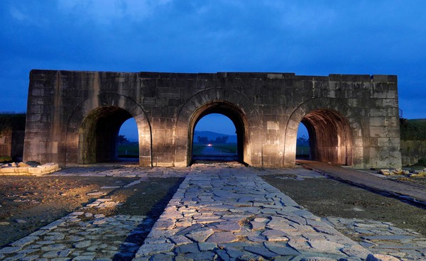 Image result for thanh nha ho